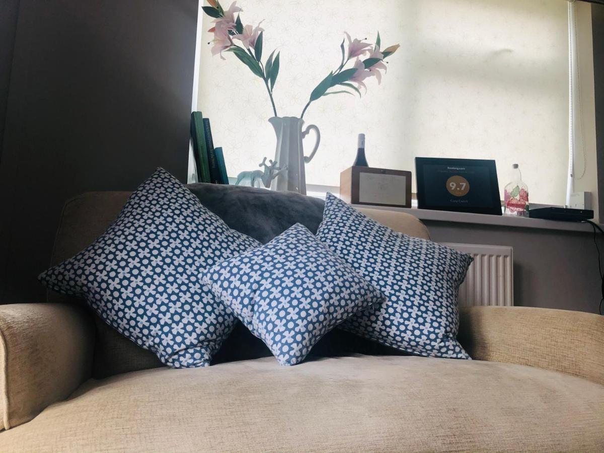 ポースコール Cosy Cwtchヴィラ エクステリア 写真