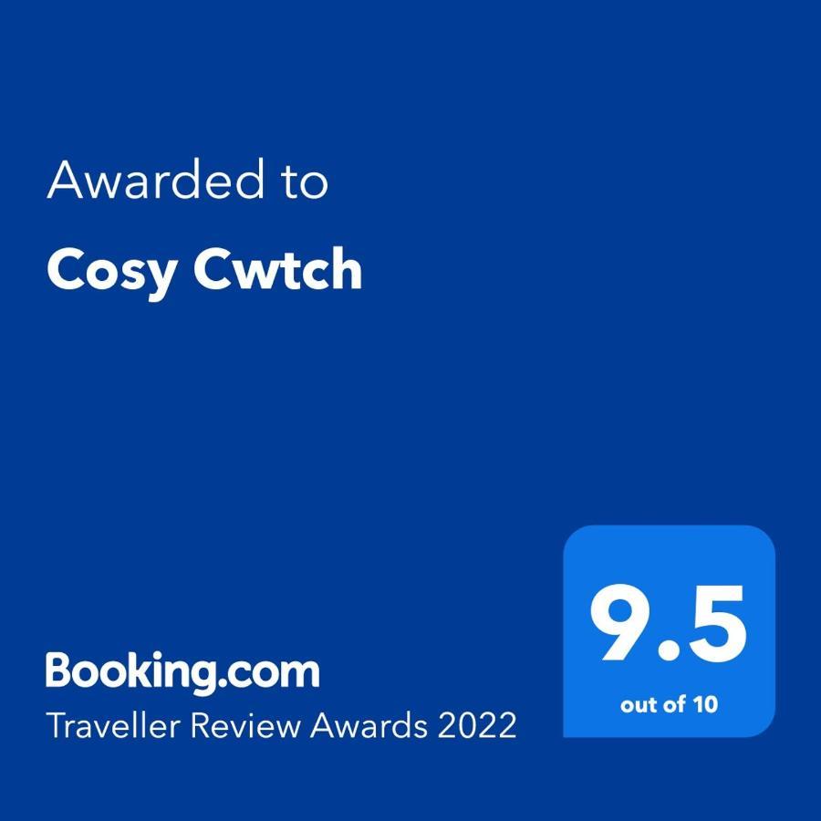 ポースコール Cosy Cwtchヴィラ エクステリア 写真